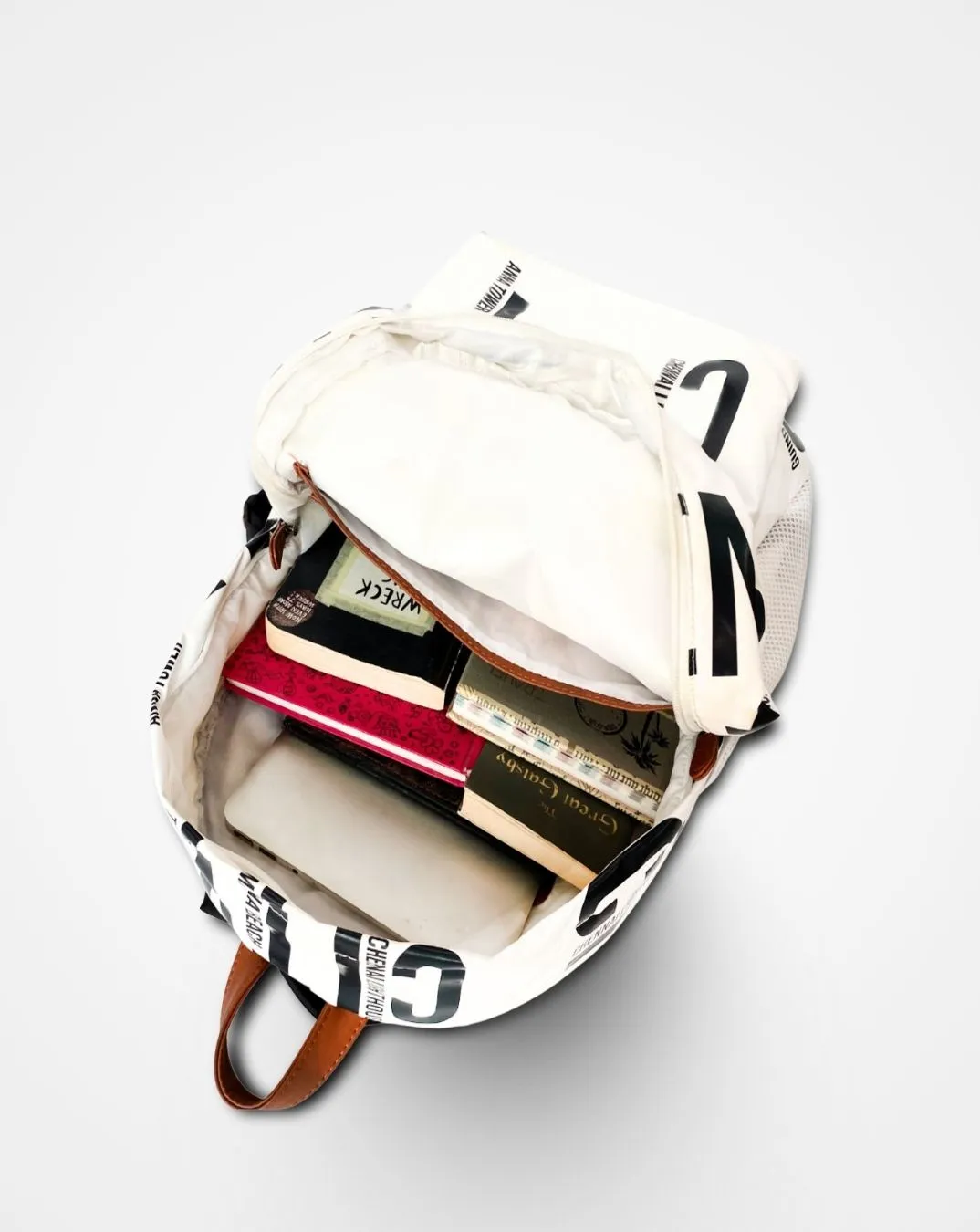 AHMEDABAD STRUTT AIR - The World's Lightest Backpack