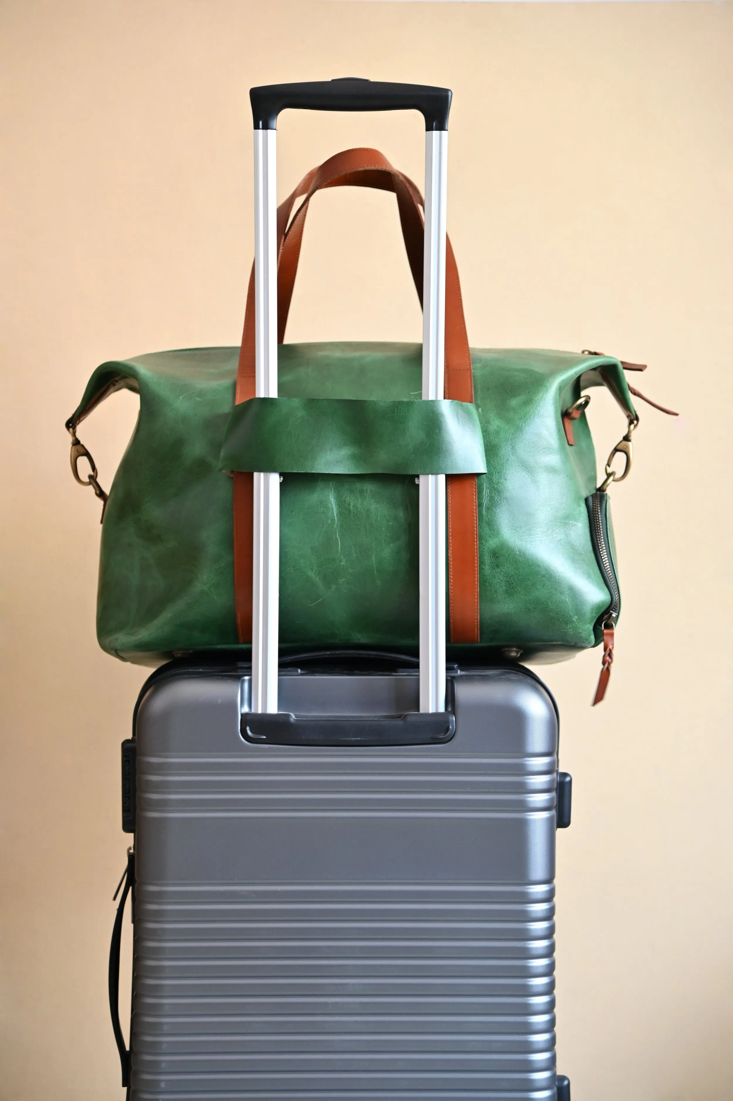 Discoverer Duffel Bag - Dark Green