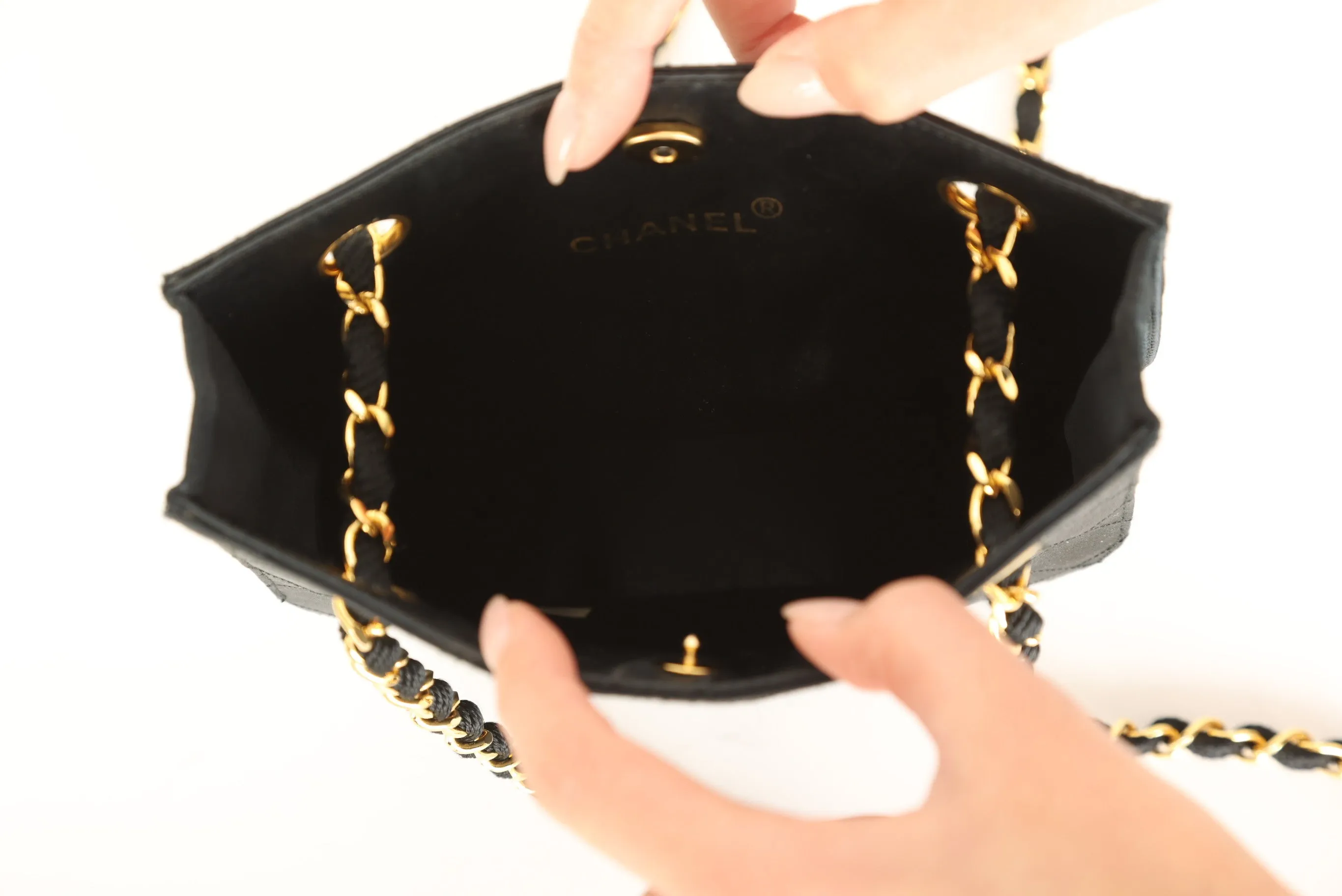 Rare CL 1986 Satin Chain Shoulder Bag